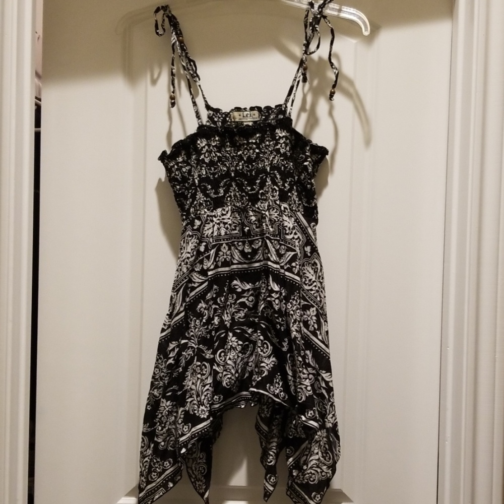 L.e.i. tank top